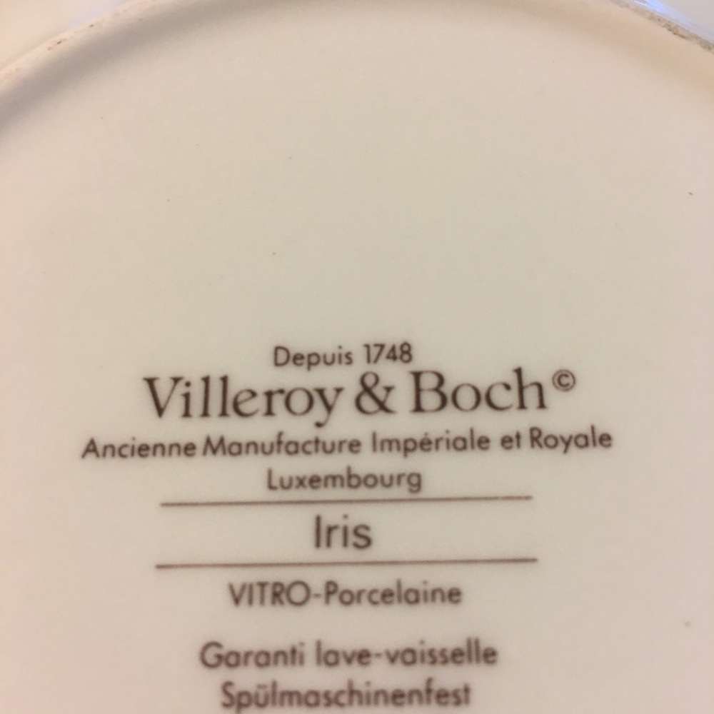 Villeroy & Boch (2) porcelaine bowls